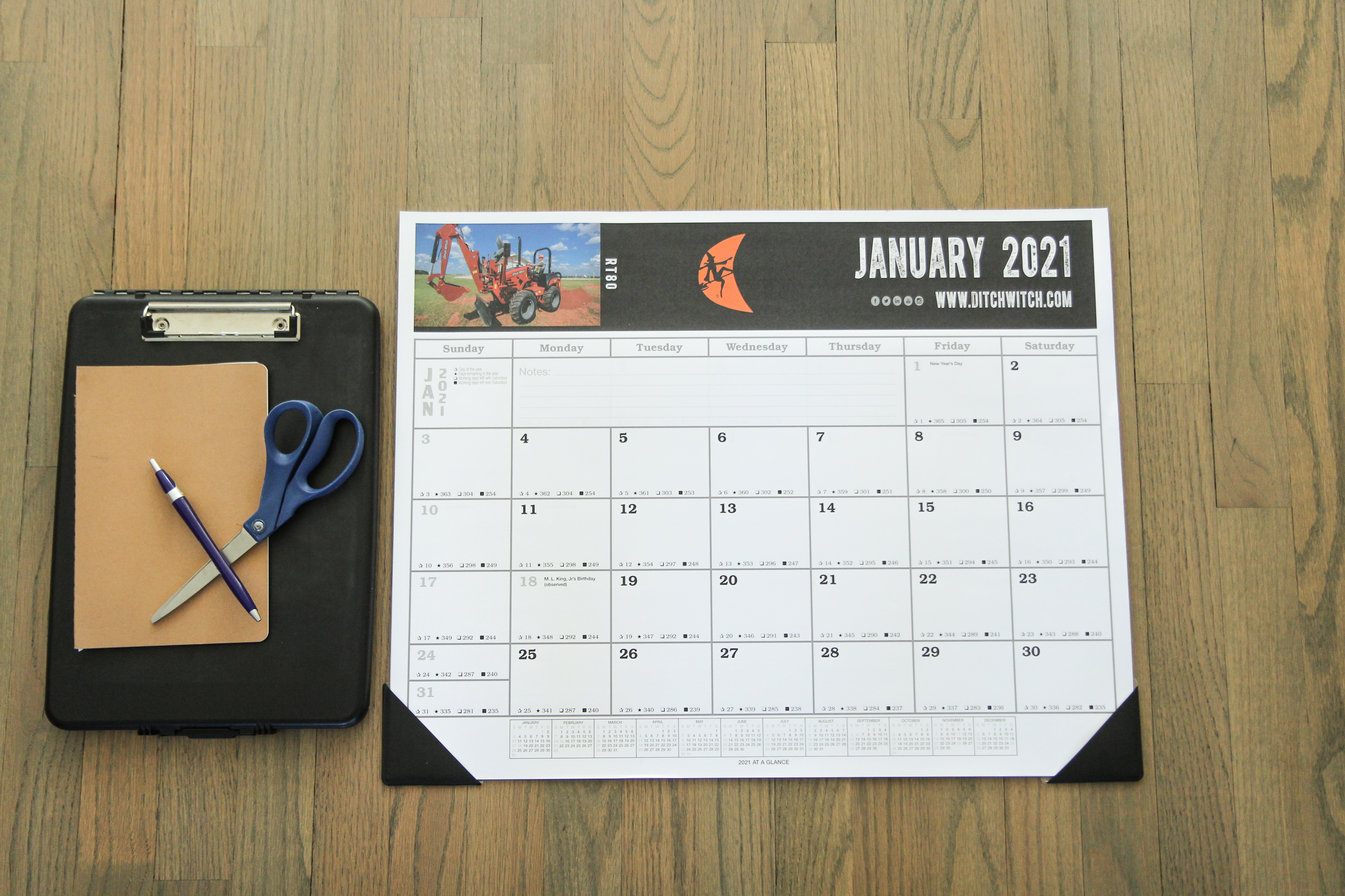 Full Color Desk Planner Calendar
